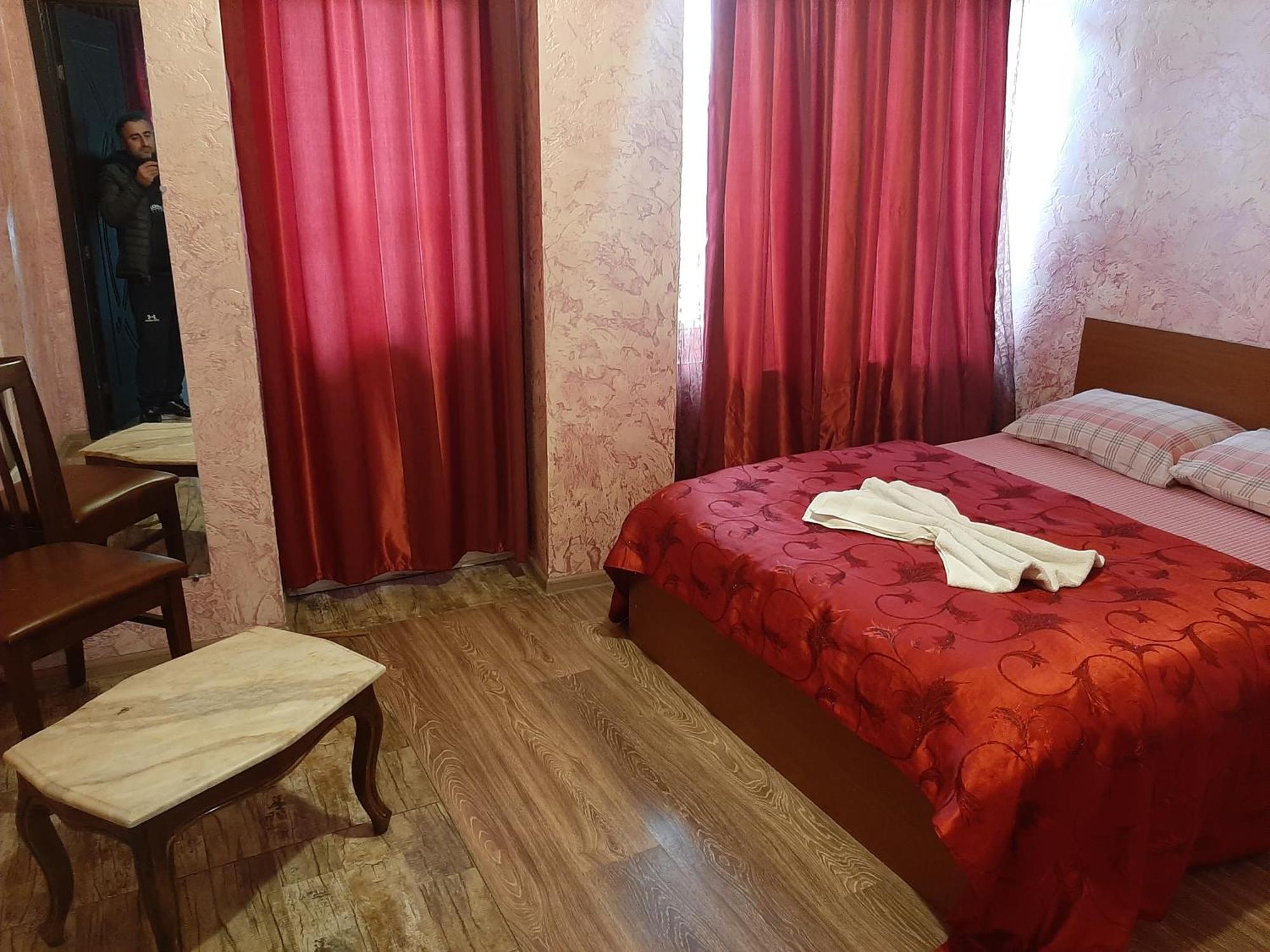 Tokaplus Μπατούμι Εξωτερικό φωτογραφία
